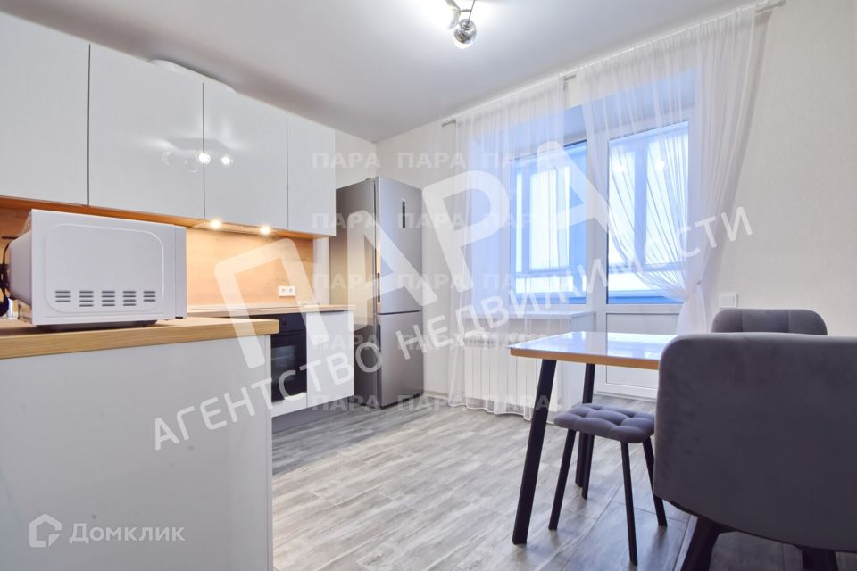 Сдаётся 1-комнатная квартира, 50 м²