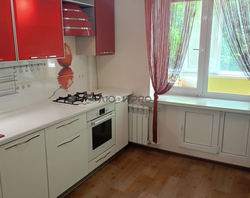 Продаётся 2-комнатная квартира, 47.8 м²