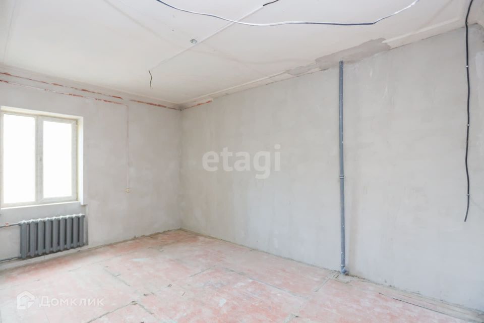 Продаётся 1-комнатная квартира, 39.7 м²