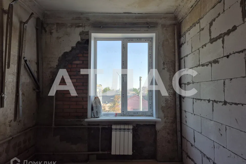 Продаётся 3-комнатная квартира, 57.3 м²