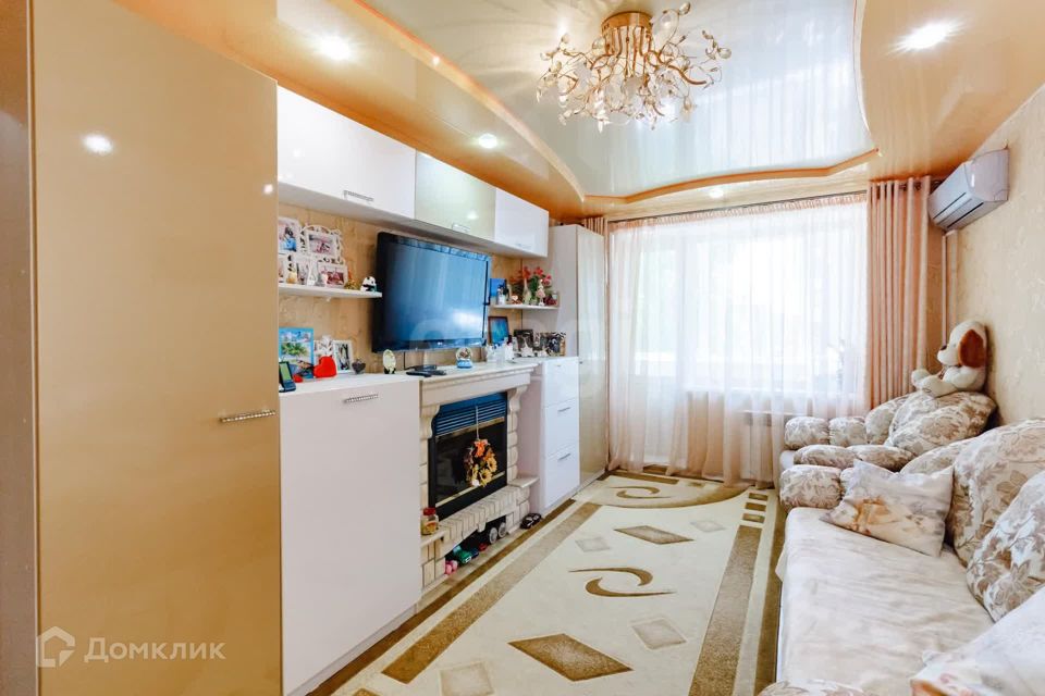 Продаётся 3-комнатная квартира, 58.6 м²