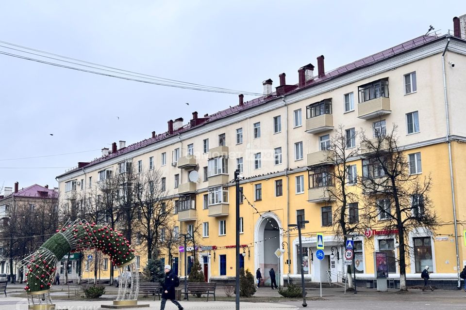 Продаётся 3-комнатная квартира, 76.3 м²