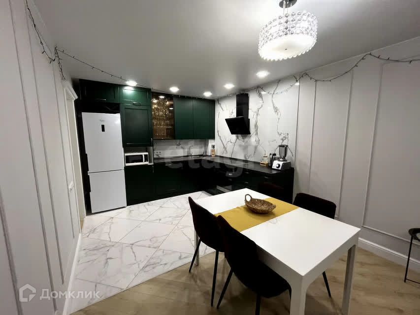 Продаётся 3-комнатная квартира, 68 м²