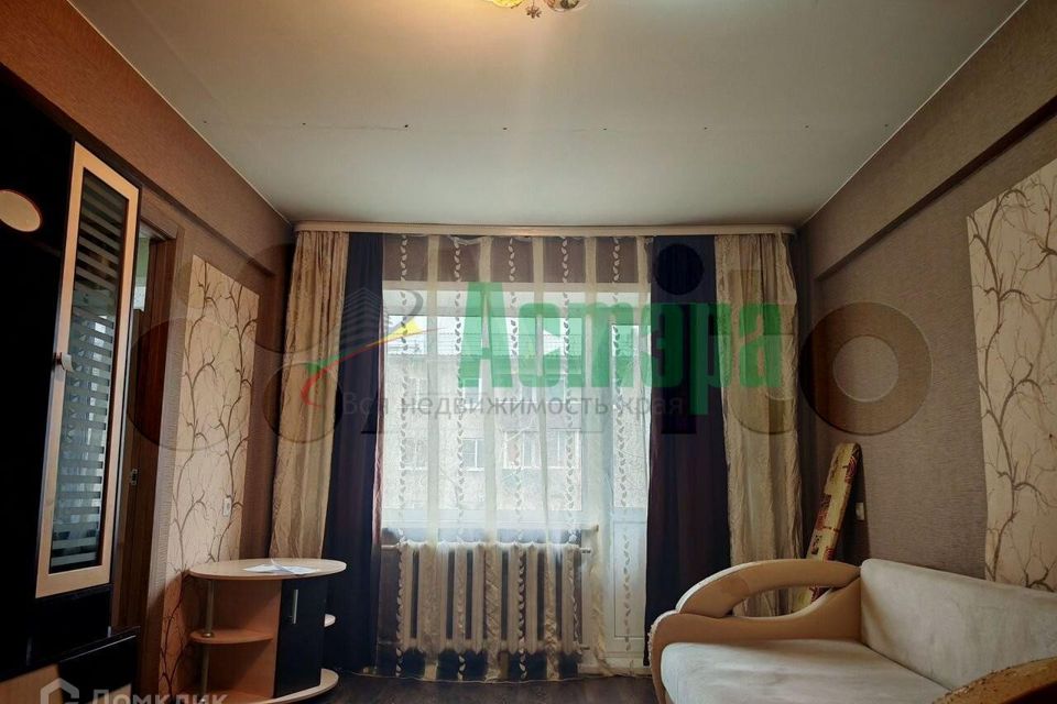 Продаётся 3-комнатная квартира, 55.8 м²