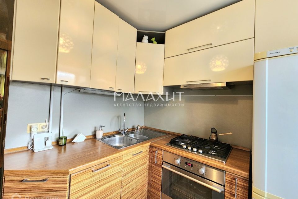 Продаётся 2-комнатная квартира, 43.7 м²