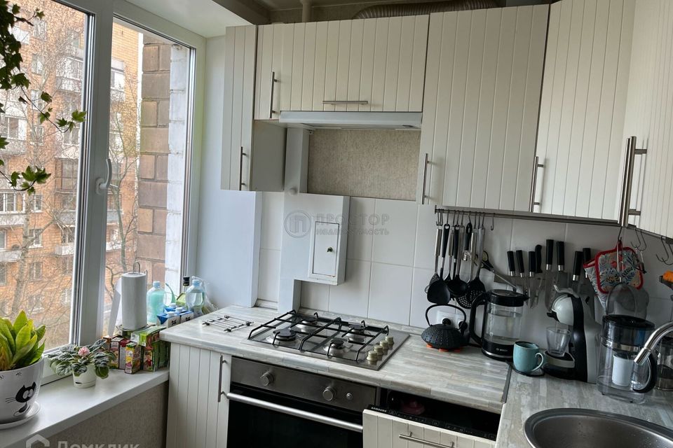 Продаётся 3-комнатная квартира, 56 м²
