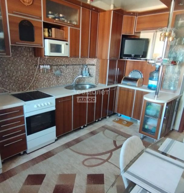 Продаётся 3-комнатная квартира, 63.2 м²
