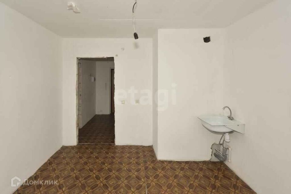 Сдаётся 1-комнатная квартира, 42 м²