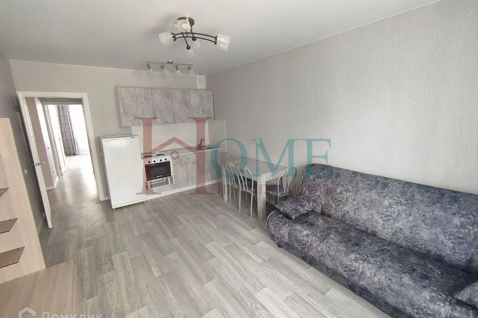 Сдаётся 1-комнатная квартира, 49 м²