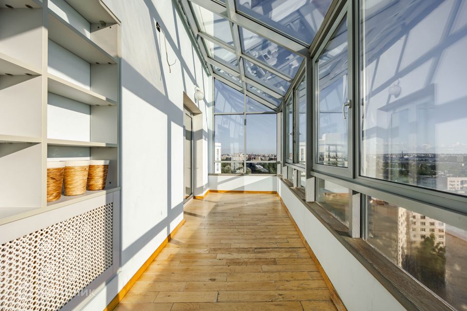 Продаётся 3-комнатная квартира, 113.9 м²
