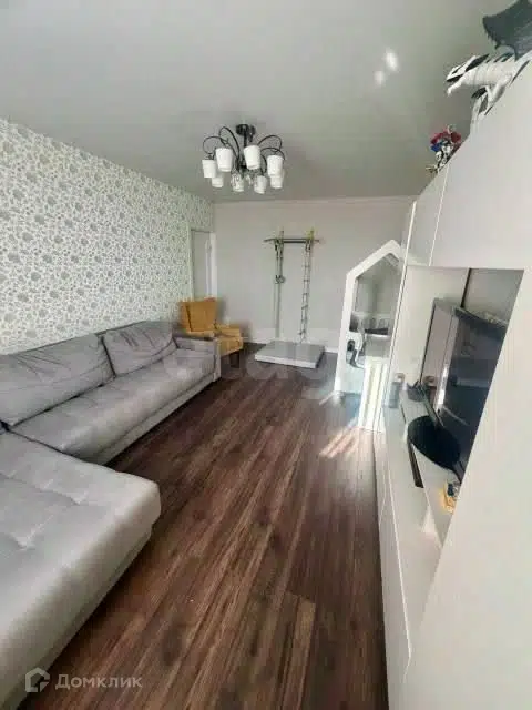 Продаётся 3-комнатная квартира, 76.3 м²