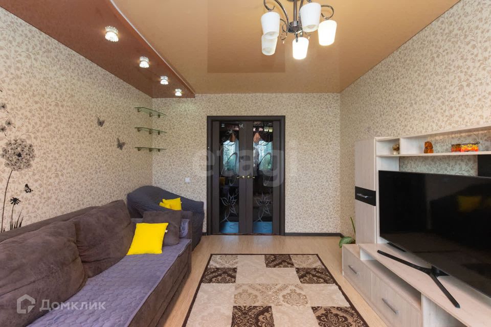 Продаётся 3-комнатная квартира, 65.5 м²