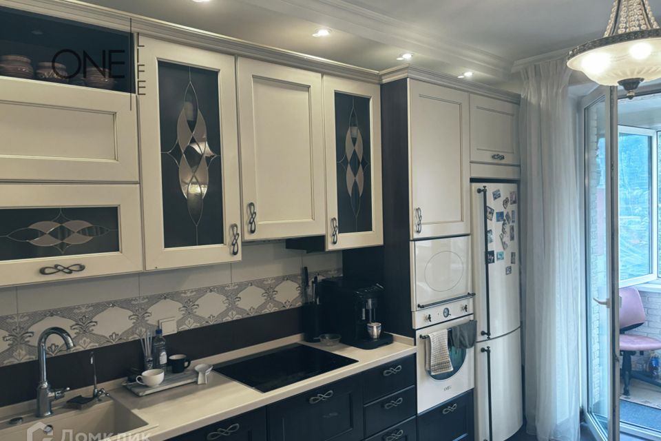 Продаётся 3-комнатная квартира, 75.9 м²