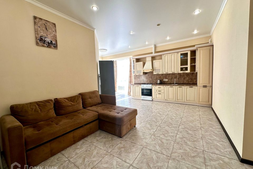 Сдаётся 3-комнатная квартира, 113 м²