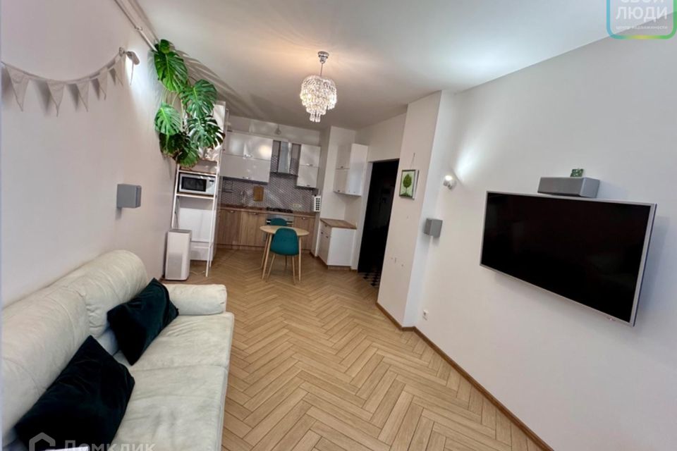 Продаётся 1-комнатная квартира, 50 м²