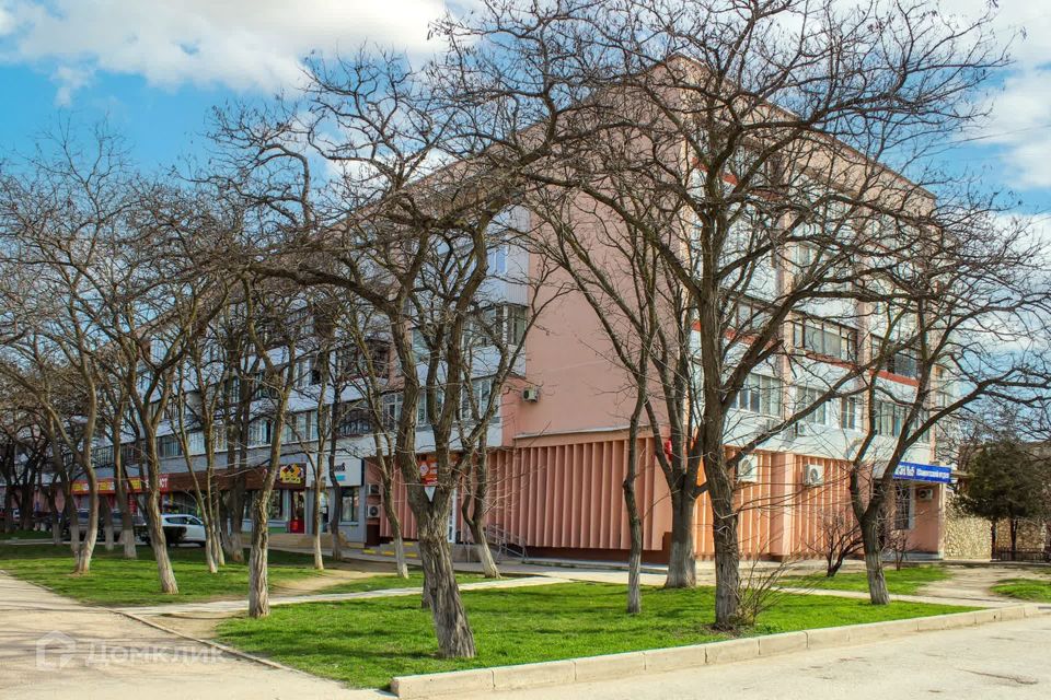 Продаётся 3-комнатная квартира, 62.4 м²