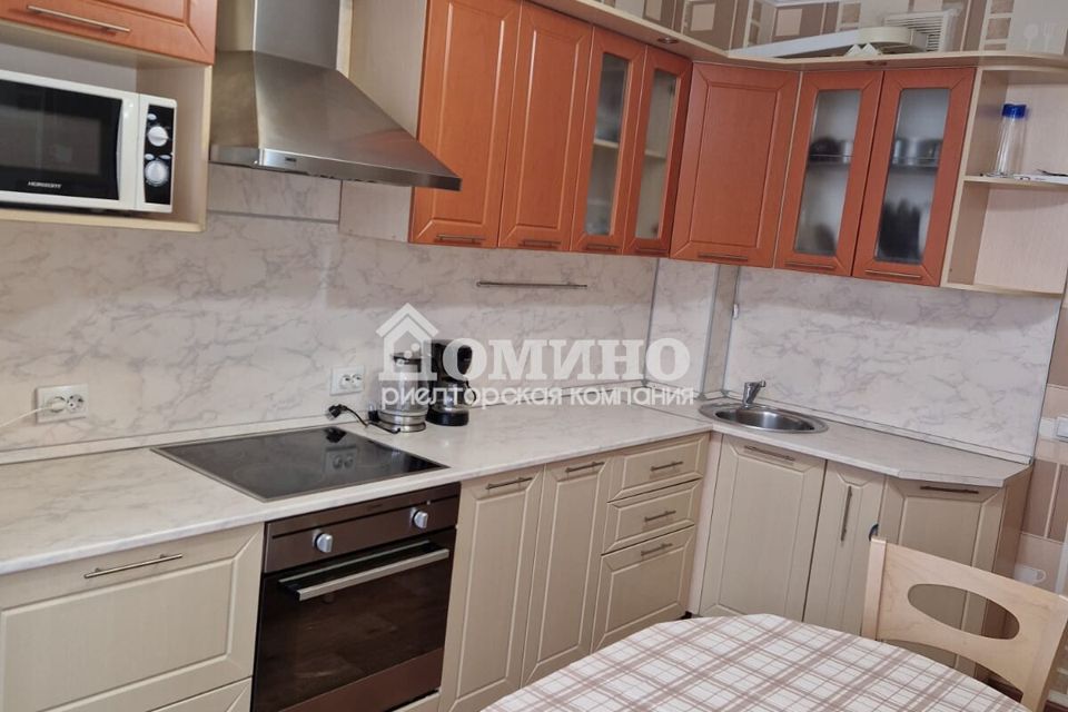 Продаётся 1-комнатная квартира, 45.7 м²
