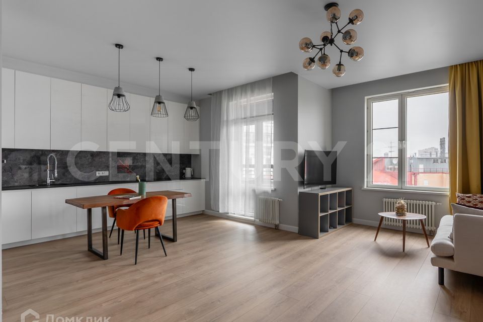 Продаётся 3-комнатная квартира, 104.8 м²