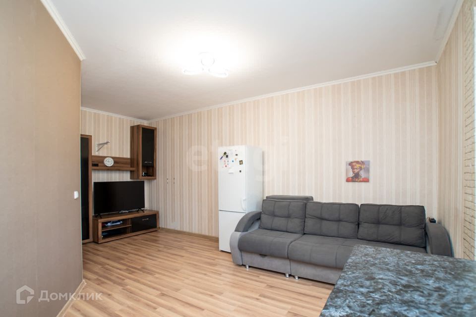Продаётся 1-комнатная квартира, 38.2 м²