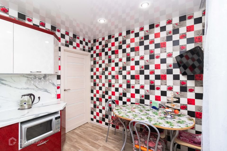 Продаётся 2-комнатная квартира, 64 м²