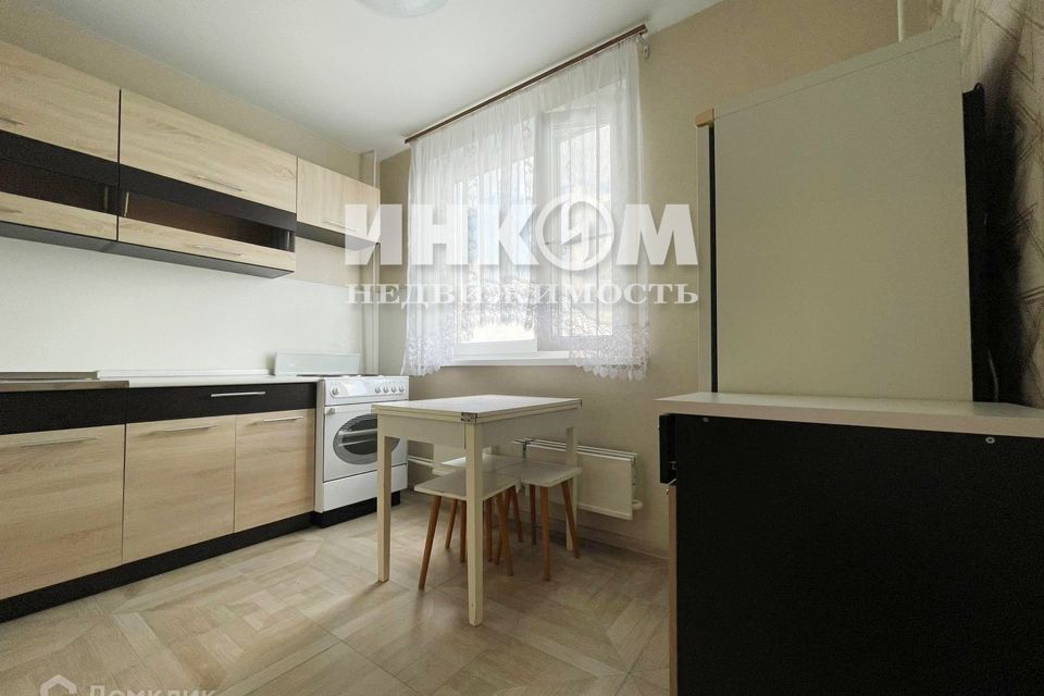 Сдаётся 1-комнатная квартира, 38 м²