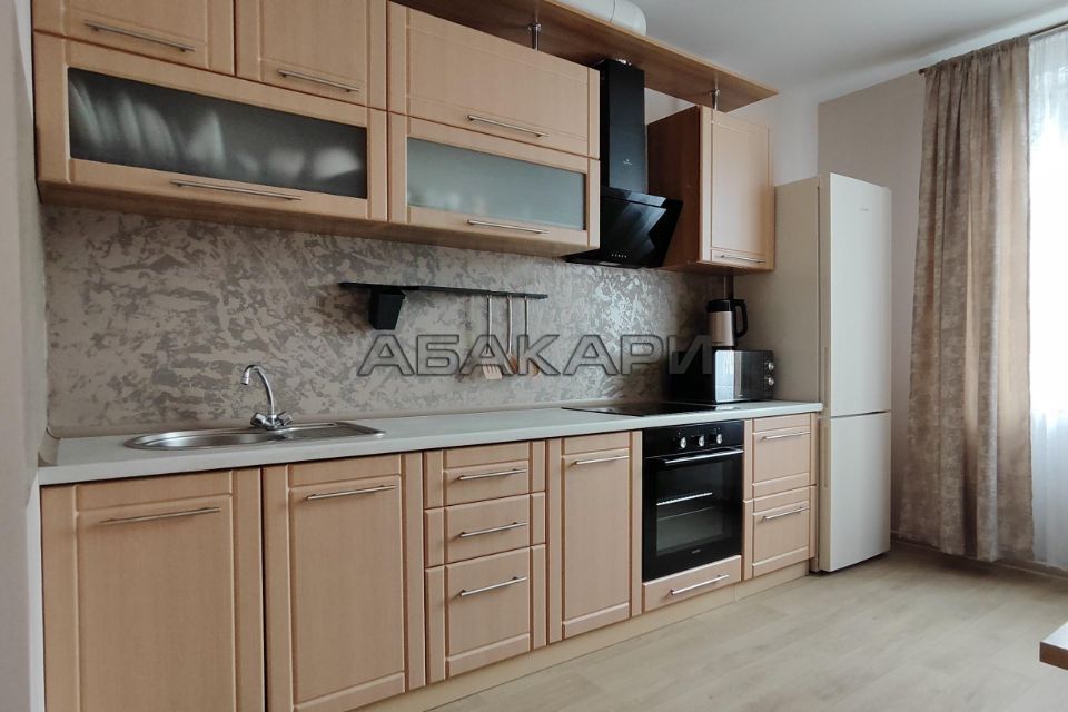 Сдаётся 2-комнатная квартира, 56 м²