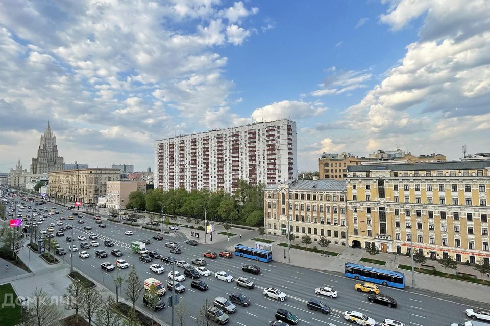 Продаётся 2-комнатная квартира, 53.3 м²