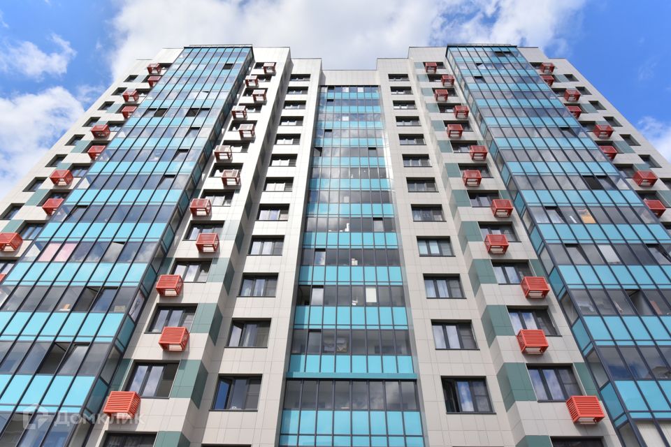 Продаётся 2-комнатная квартира, 69.4 м²