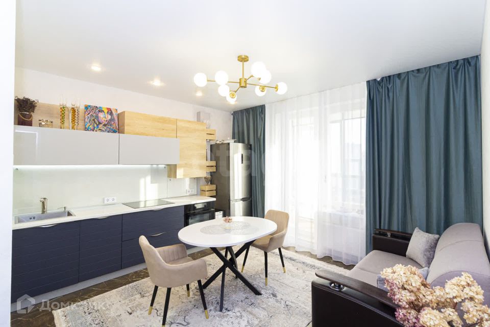 Продаётся 3-комнатная квартира, 69.7 м²