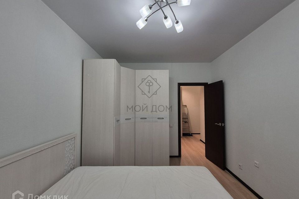 Продаётся 1-комнатная квартира, 38 м²