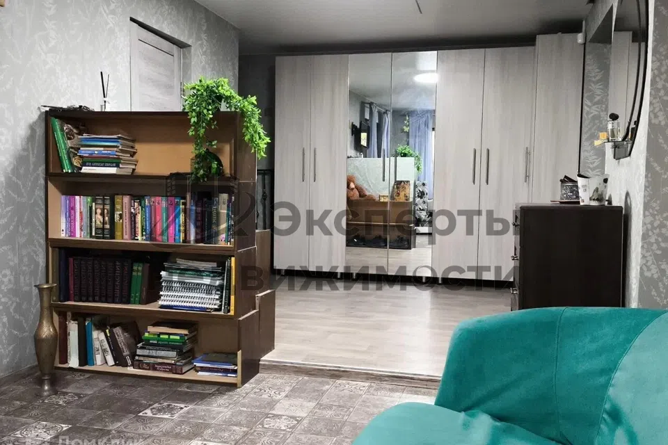 Продаётся 2-этажный дом, 140 м²