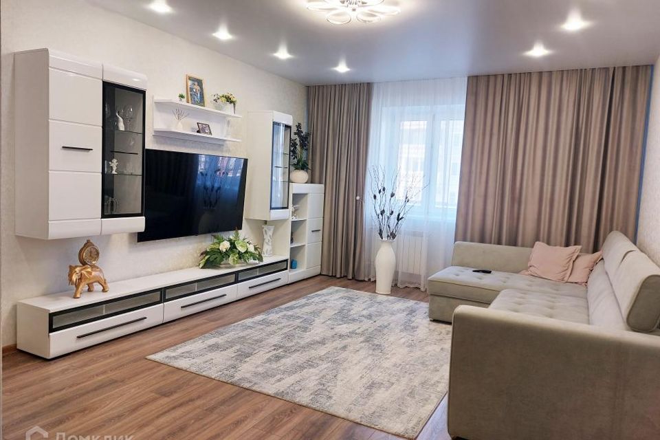 Продаётся 2-комнатная квартира, 73.6 м²