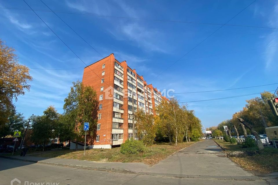 Продаётся 3-комнатная квартира, 60.5 м²