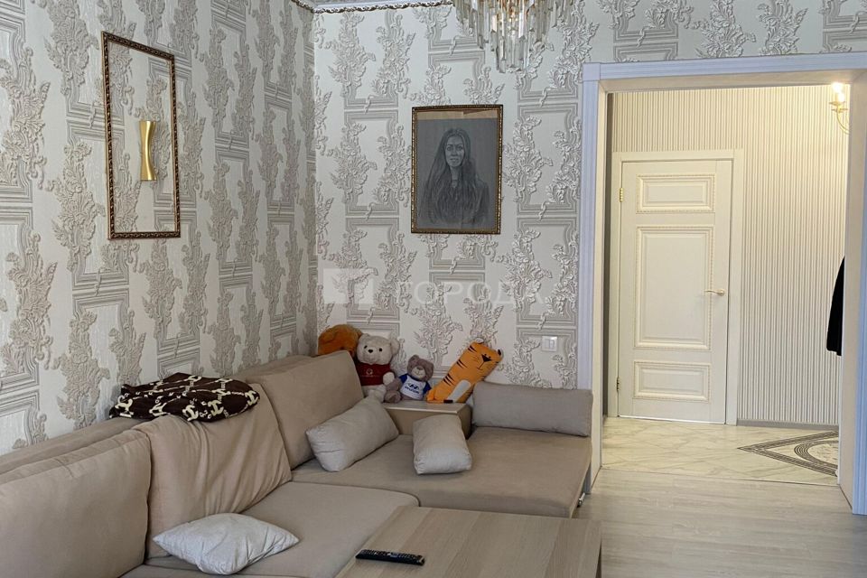 Продаётся 2-комнатная квартира, 56 м²
