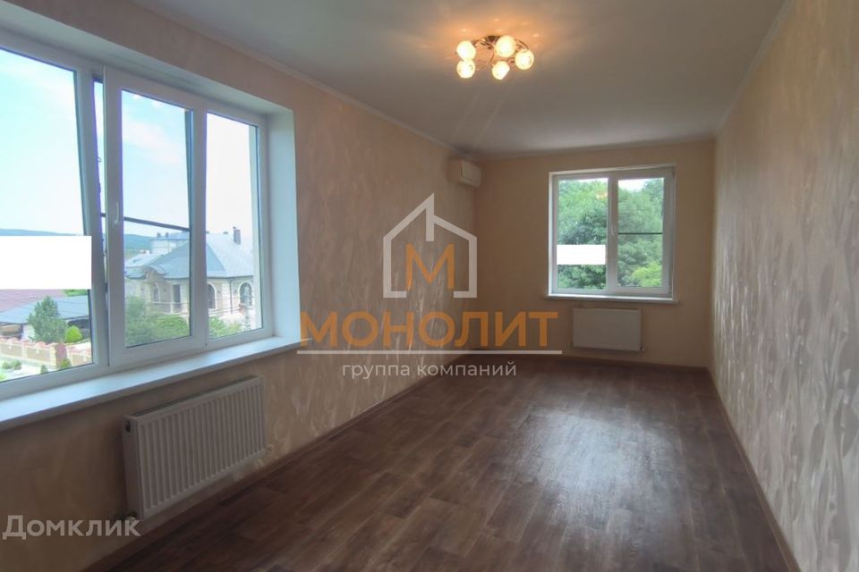 Продаётся 1-комнатная квартира, 37.4 м²