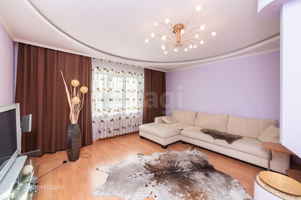 Продаётся 3-комнатная квартира, 98.3 м²