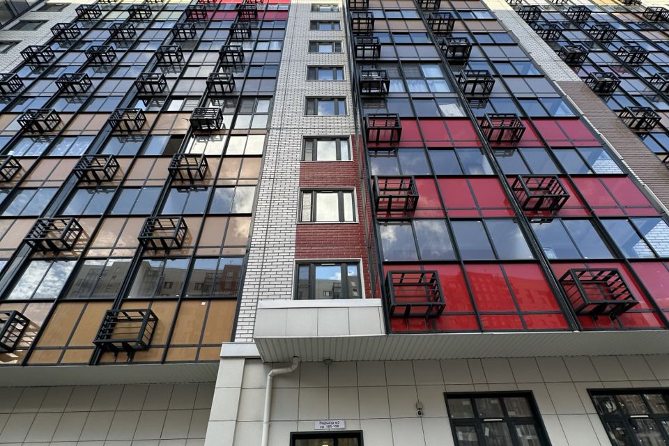 Сдаётся 2-комнатная квартира, 69.6 м²