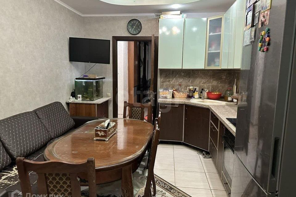 Продаётся 2-комнатная квартира, 65.3 м²