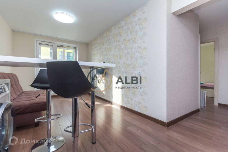 Сдаётся 3-комнатная квартира, 47.8 м²