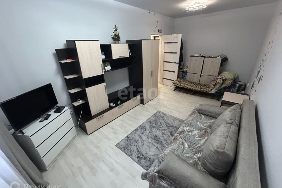 Продаётся 1-комнатная квартира, 34 м²