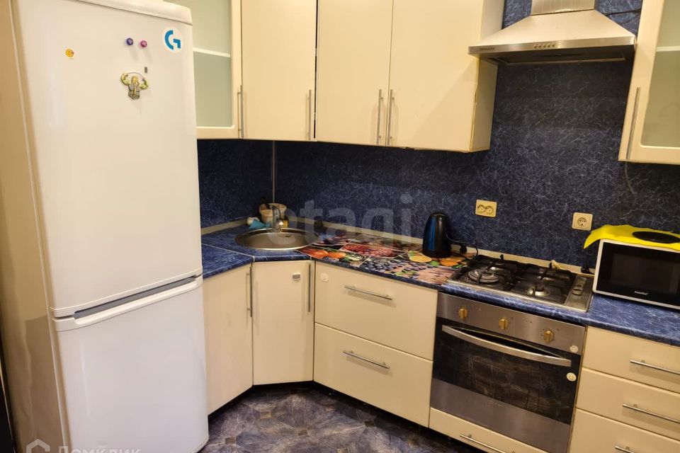 Продаётся 1-комнатная квартира, 35.9 м²