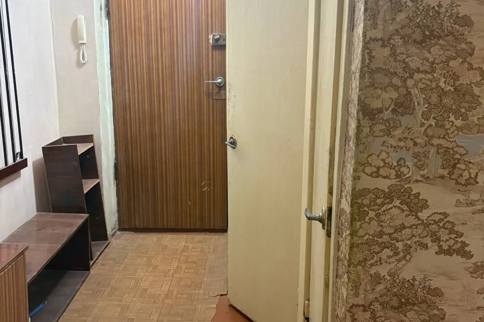 Продаётся 2-комнатная квартира, 42.7 м²