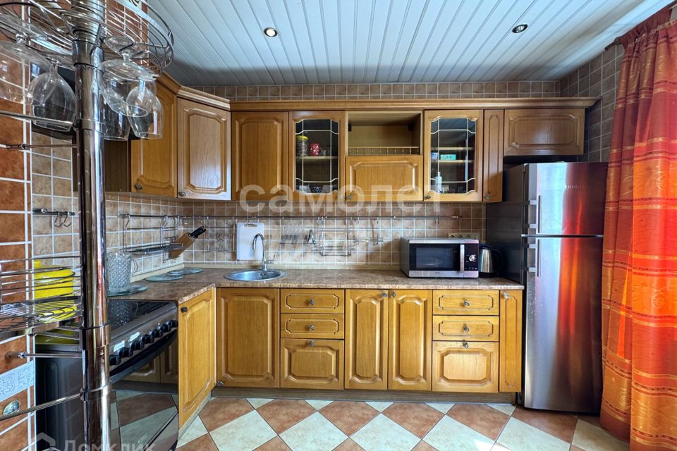 Сдаётся 2-комнатная квартира, 50 м²