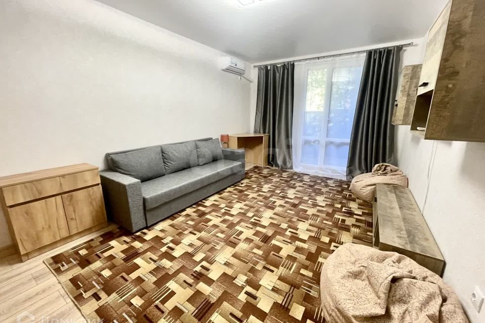 Сдаётся 1-комнатная квартира, 40 м²