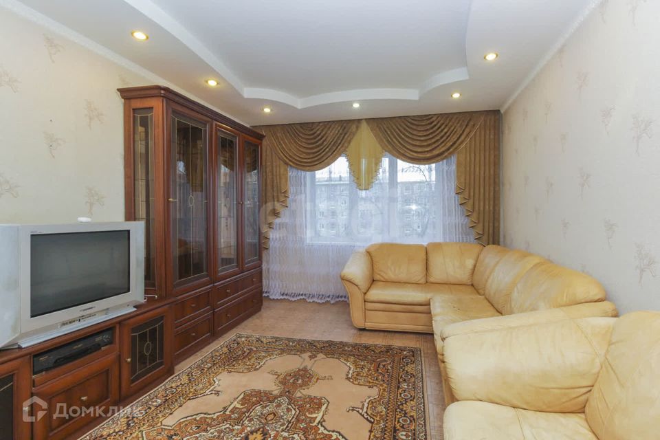 Продаётся 3-комнатная квартира, 63.6 м²