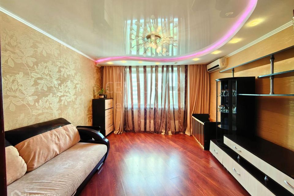 Продаётся 2-комнатная квартира, 53.5 м²