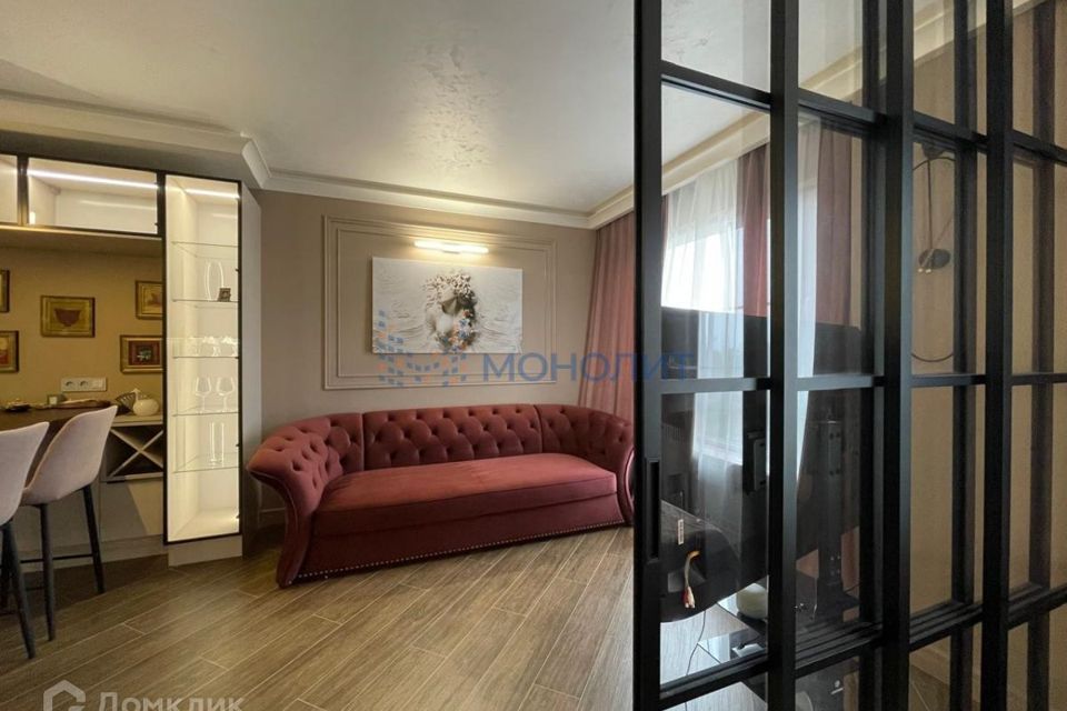 Продаётся 1-комнатная квартира, 43 м²