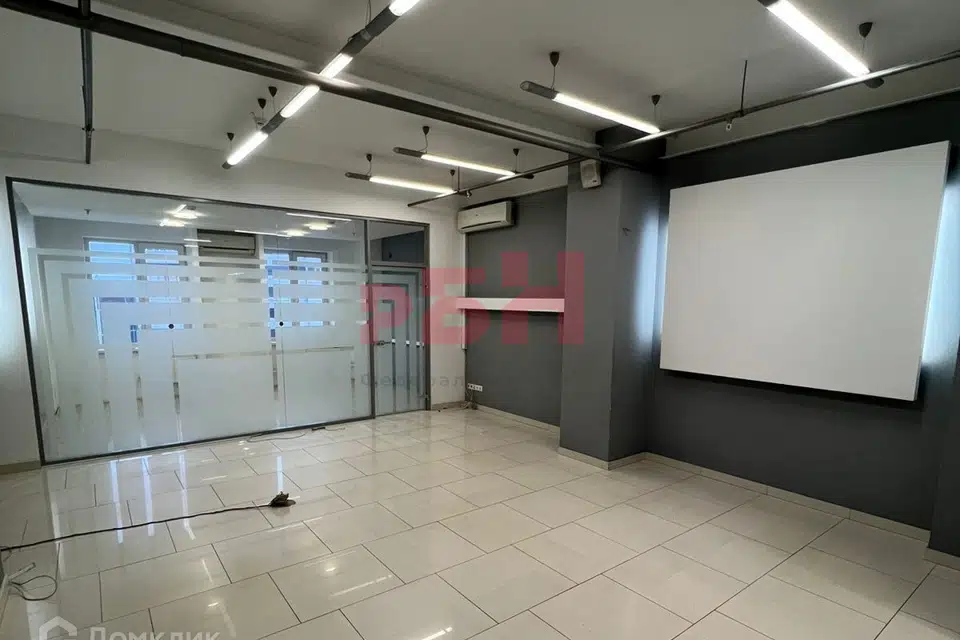 Сдаётся офис, 64.6 м²