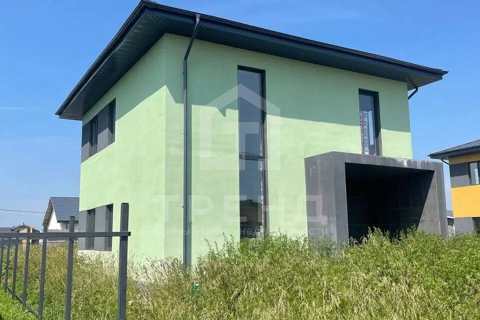 Продаётся 2-этажный дом, 145 м²