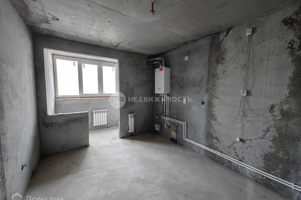 Продаётся 1-комнатная квартира, 43.2 м²